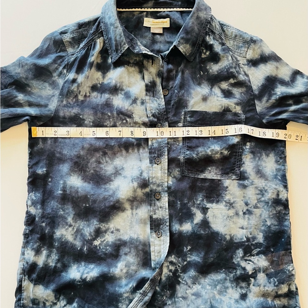 Anthropologie Blue Picro Tie-Dye Navy Classic Button Down Size Small - Picture 6 of 10